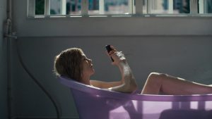 Expats: Expatriadas (2024)