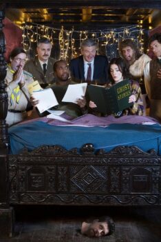 Ghosts [2019] [Temporadas: 1 a 4]